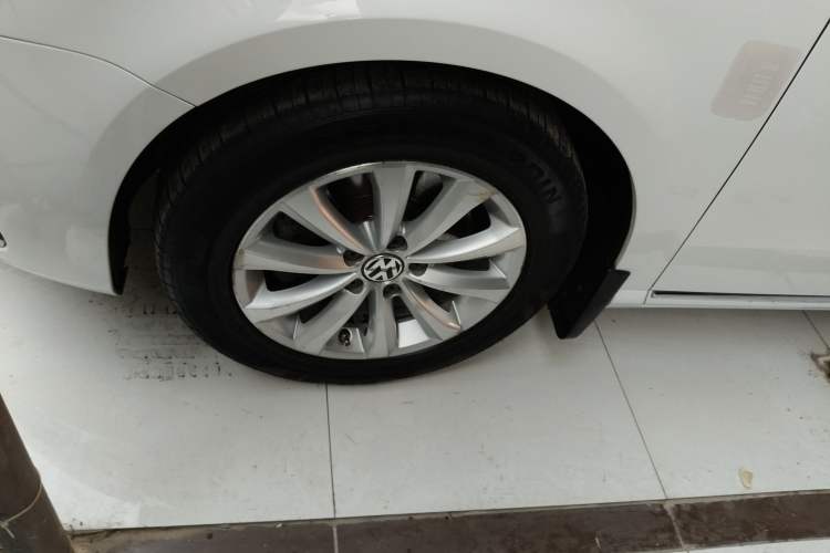 Used Volkswagen Magotan 2013 1.8TSI Premier Model
