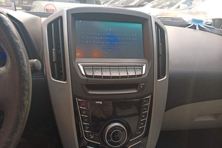 Used Luxgen U6 SUV 2014 1.8T Fashion Edition