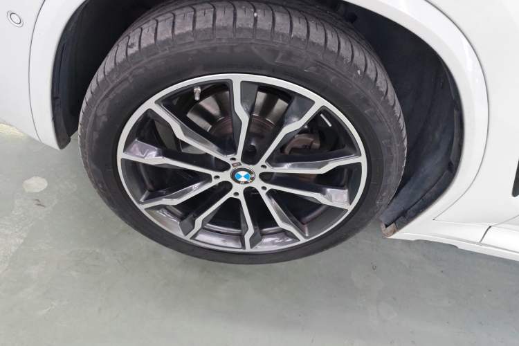 Used BMW X3 2022 Second Facelift xDrive30i Leading Edition M Night Sky Package
