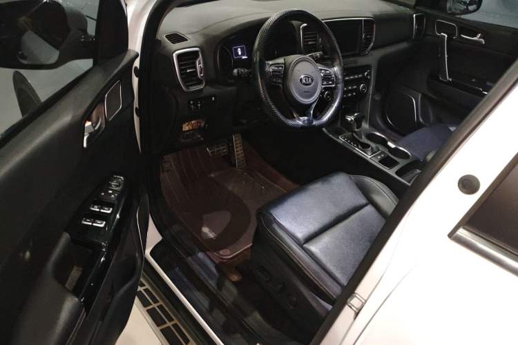 Used Kia KX5 2016 1.6T Automatic Two-Wheel Drive DLX