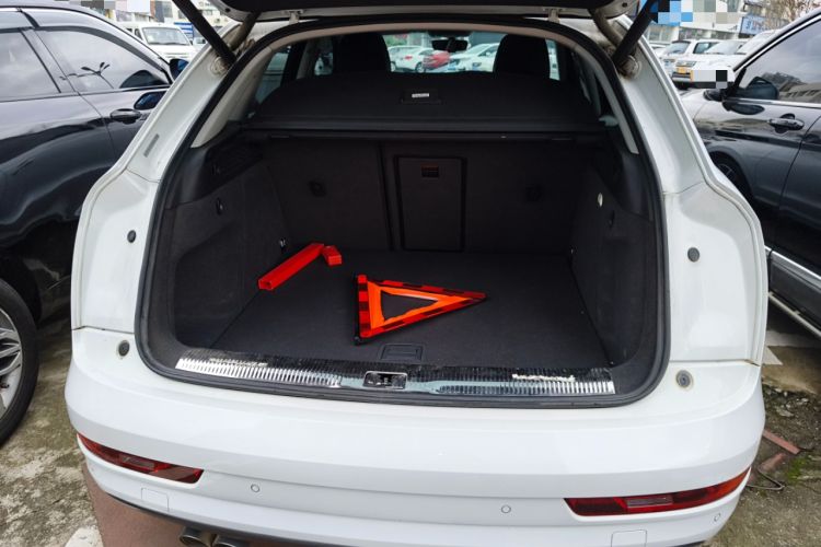 Used Audi Q3 2017 30 TFSI Fashion Model
