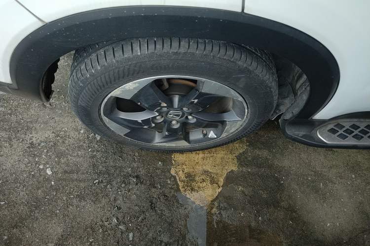 Used Honda Vezel 2015 1.8L CVT 2WD Luxury Model