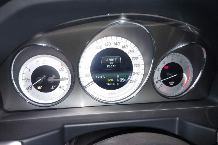 Used Mercedes-Benz GLK-Class 2014 GLK 260 4MATIC Dynamic Model