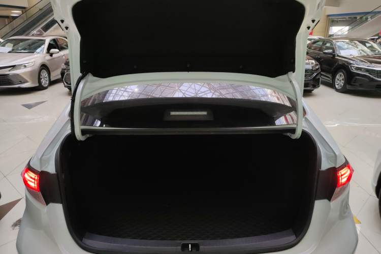 Used Toyota Levin 2021 Dual-Motor 1.8H E-CVT Leading Edition