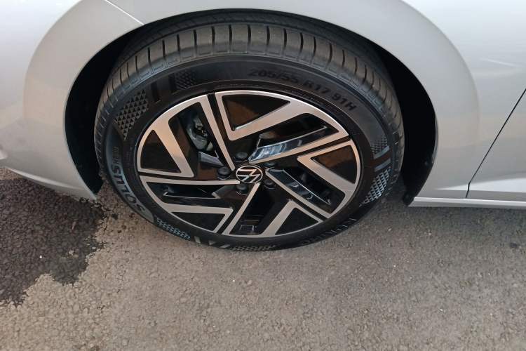 Used Volkswagen Sagitar 2023 300TSI DSG Excellence Edition
