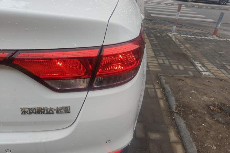 Used Kia K2 2017 Sedan 1.4L Automatic Transmission 15th Anniversary Special Edition GLS