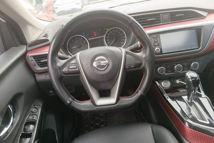 Used Nissan Lannia 2016 1.6L CVT Smart Cool Edition