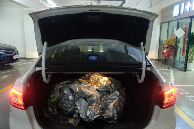 Used Ford Escort 2015 1.5L Automatic Fashion Model
