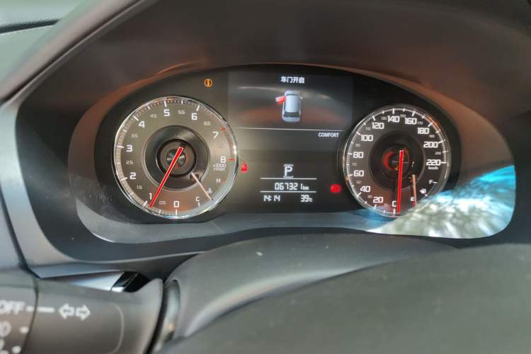 Used Acura CDX 2019 1.5T Two-Wheel Drive Deluxe Edition