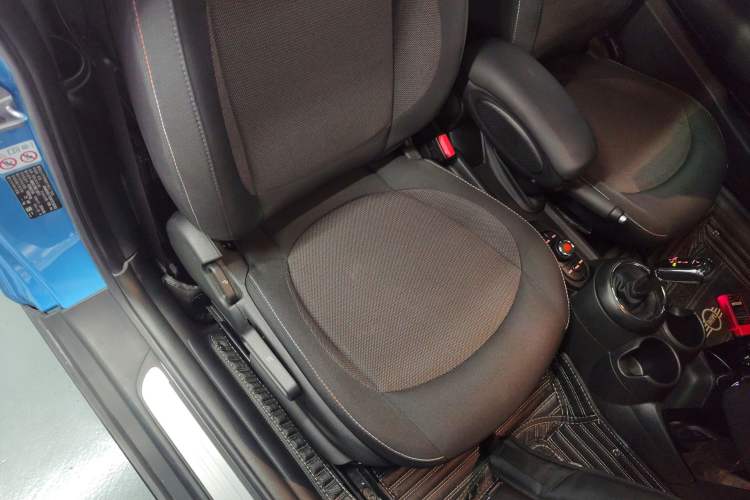 Used  MINI 2018 1.5T ONE PLUS
