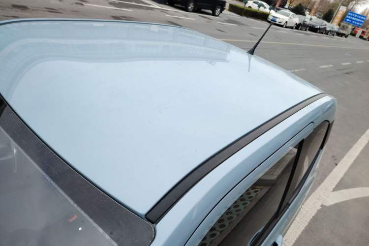 Used Wuling Hongguang MINIEV 2022 Easy Version Lithium Iron Phosphate
