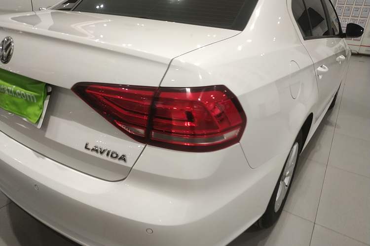 Used Volkswagen Lavida 2019 Lavida Start 1.5L Manual Fashion Edition China VI Standard
