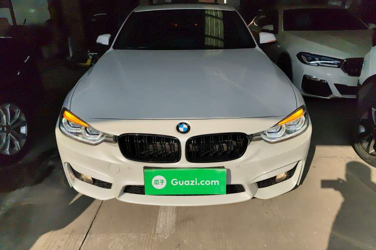 Used BMW 3 Series 2016 320Li Ambition Model
