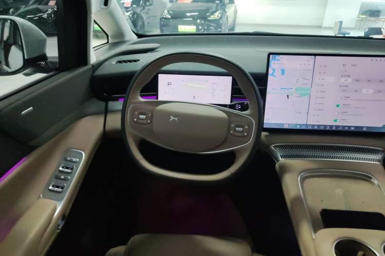 Used XPeng X9 2025 740 Ultra-Long Range Max
