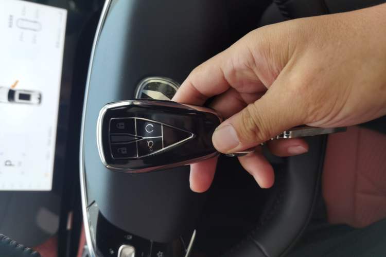 Used Changan CS75 PLUS 2025 4th Generation 1.5T New Blue Whale Smart Luxury Edition
