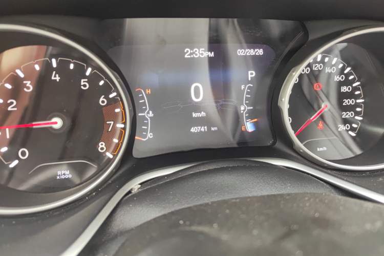 Used Jeep Compass 2017 200T Automatic Family Edition