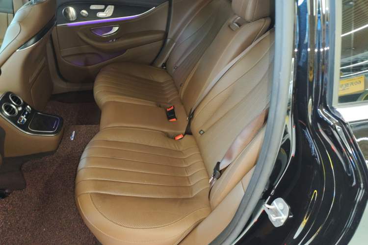 Used Mercedes-Benz E-Class 2022 Second Facelift E 300 L Prestige Edition
