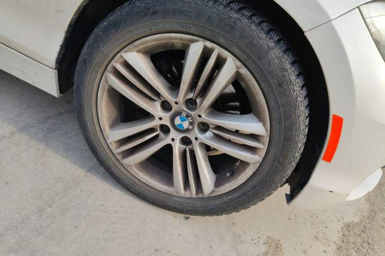 Used BMW 1 Series 2015 120i Leading Model
