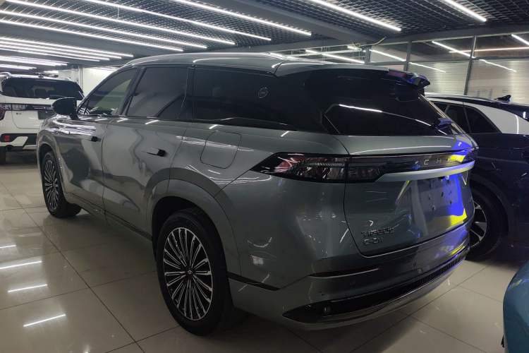 Used Chery Tiggo 9 C-DM 2025 1.5T 106KM Ultra-Comfort Edition 5 Seats Lithium-NMC
