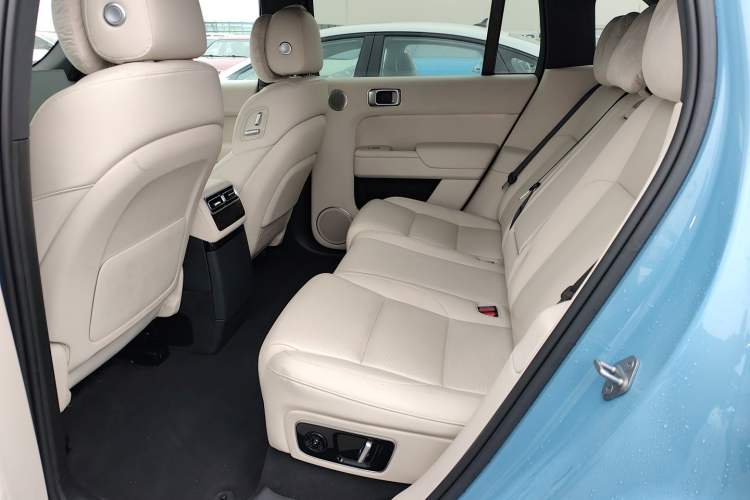 Used Li Auto L7 2024 Ultra Model
