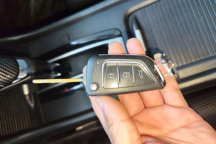 Used Honda Jade 2017 1.8L Automatic Classic Edition 5 seats
