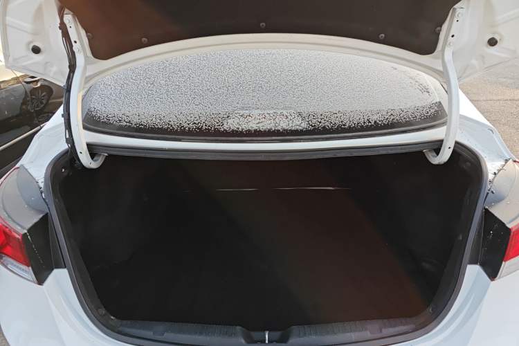 Used Hyundai Elantra 2012 1.6L Manual Fashion Edition