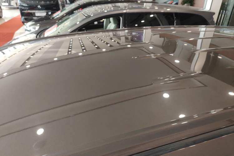 Used Buick GL8 2023 Land Executive Class Comfort Model
