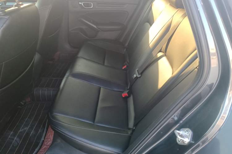 Used Honda Civic 2022 240TURBO CVT Dynamic Edition
