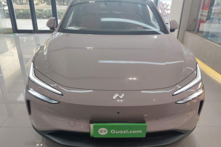 Used ONVO L60 2024 60 kWh All-Wheel Drive