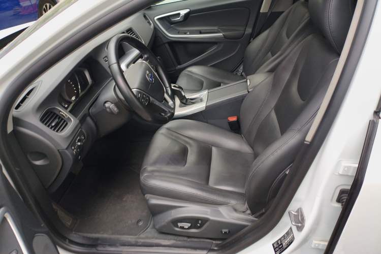 Used Volvo S60 2017 S60L T4 Smart Range Edition