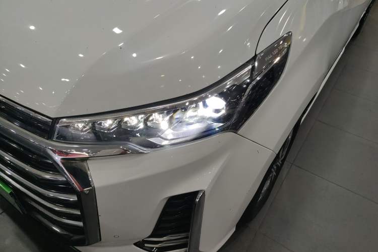 Used SAIC MAXUS G20 2021 PLUS 2.0T Gasoline Automatic Luxury Edition
