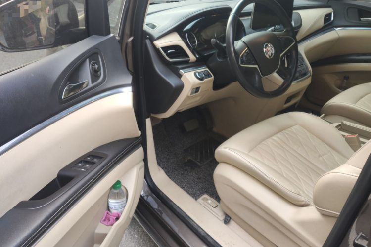 Used Buick GL8 2023 Land Executive Class Smart Enjoyment Model
