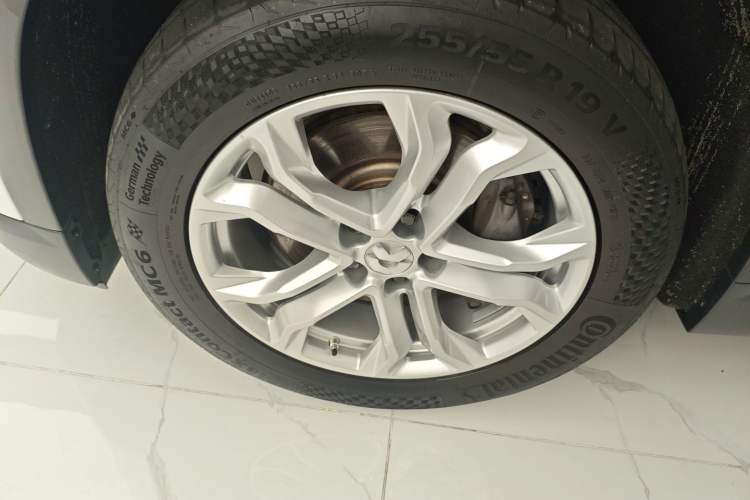 Used Nio ES8 2018 425 km Base Version Six-Seater Edition
