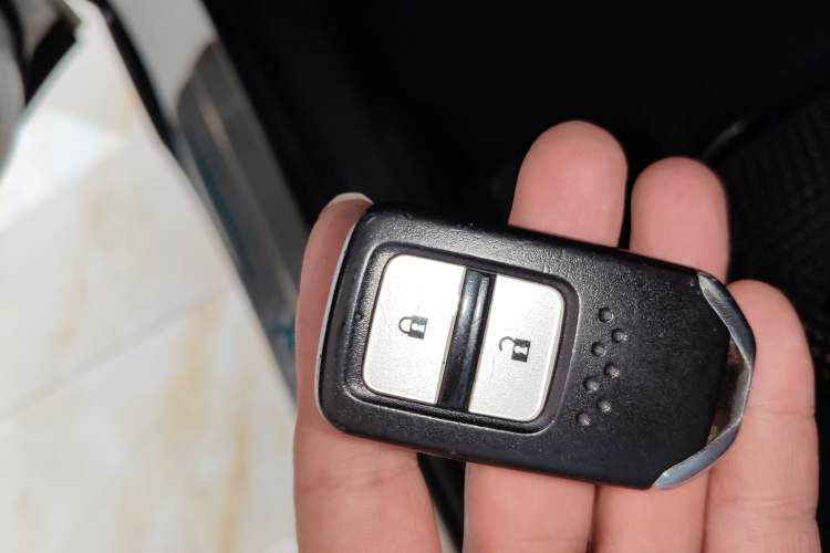 Used Honda XR-V 2017 1.8L EXi CVT Comfort Version
