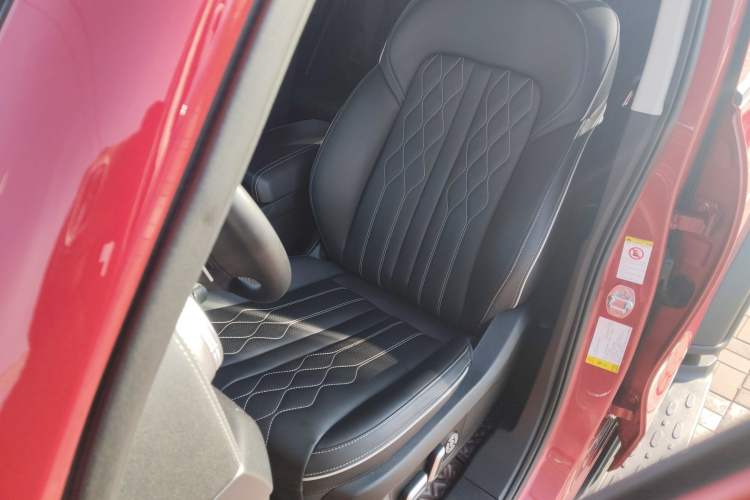 Used Tank 300 2023 Off-Road Edition 2.0T Challenger
