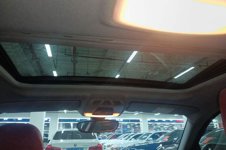 Used BMW 2 Series 2015 218i
