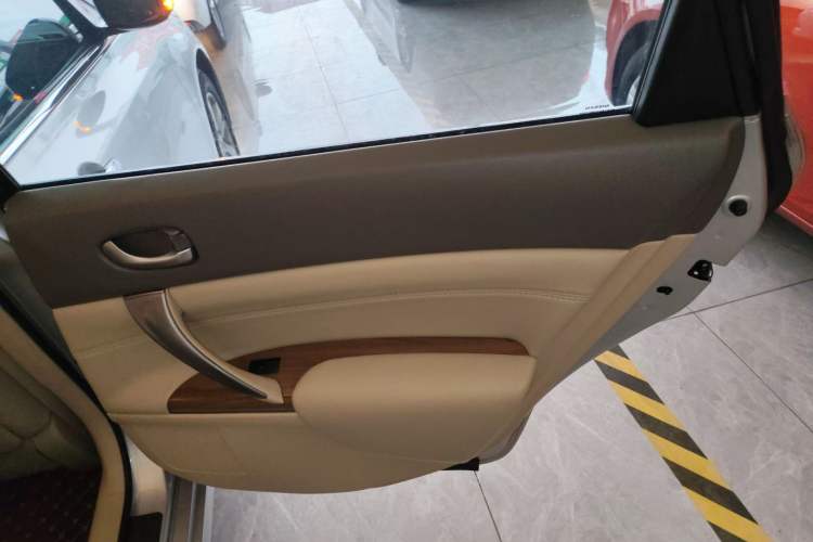 Used Nissan Teana 2012 2.5L XL Smart Enjoyment Version
