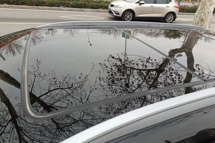 Used Cadillac XT5 2018 25T Luxury Model
