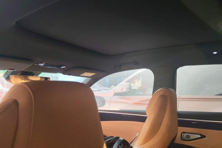 Used  L7 2023 1.5T 115 km Starship