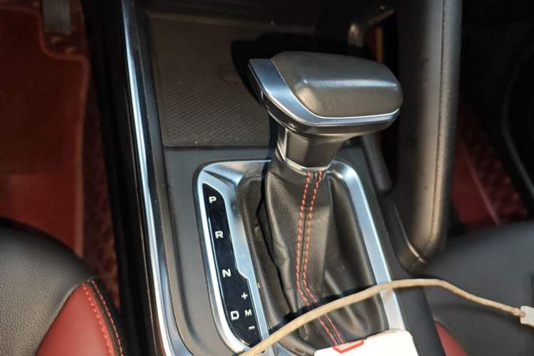 Used Geely Auto Vision X3 2021 PRO 1.5L CVT Deluxe Model
