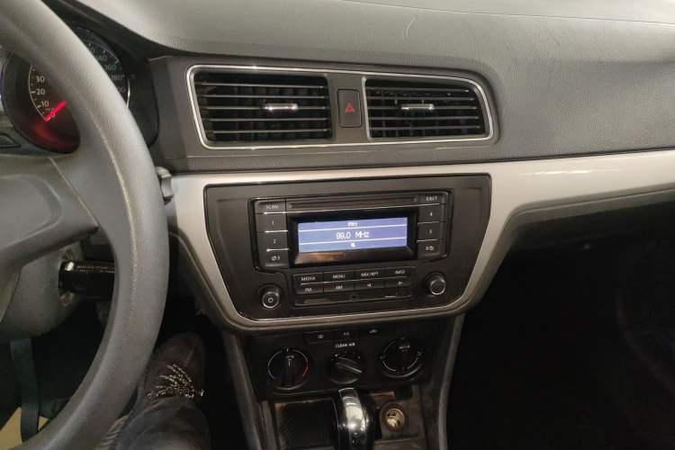 Used Volkswagen Lavida 2017 1.6L Automatic Fashion Edition
