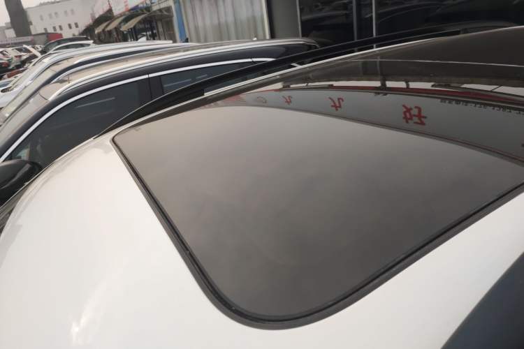 Used Volkswagen Tiguan 2017 300TSI Automatic Two-Wheel Drive Silk Road Comfort Edition