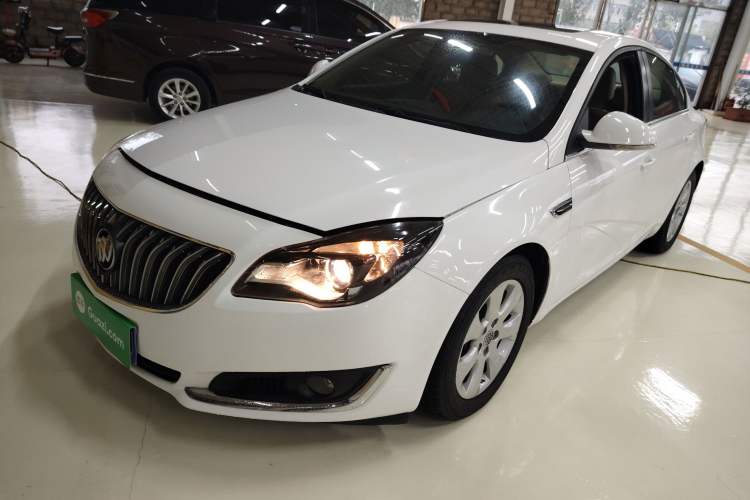 Used Buick Regal 2015 2.0L Leading Fashion Edition
