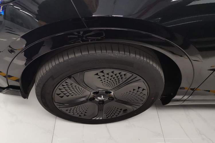 Used VOYAH COURAGE 2024 Long-Range Supercharge Edition