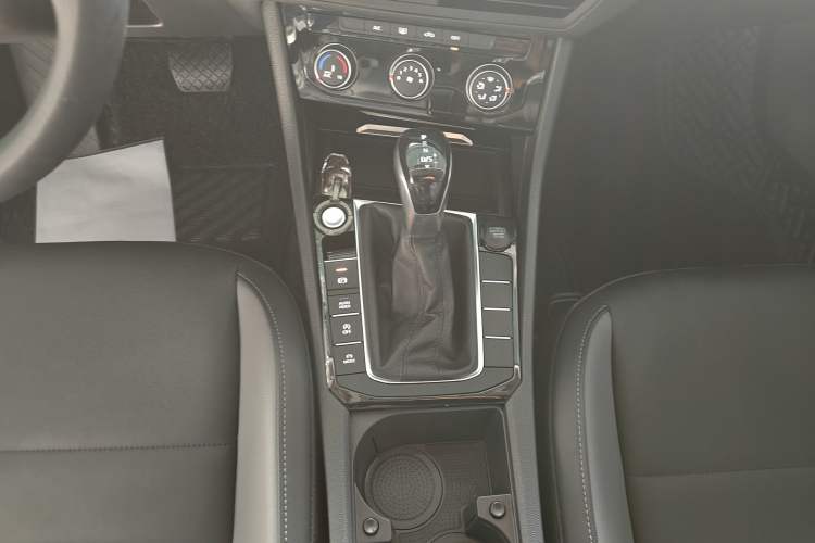 Used Volkswagen Sagitar 2021 280TSI DSG Excellence Edition
