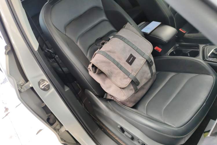 Used Volkswagen Tiguan L 2019 Updated Version 330TSI Automatic Two-Wheel Drive Panoramic Comfort Edition China VI Standard