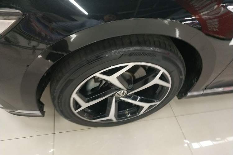 Used Volkswagen Magotan 2023 2 Million Units Commemorative Edition 330TSI DSG Luxury Version
