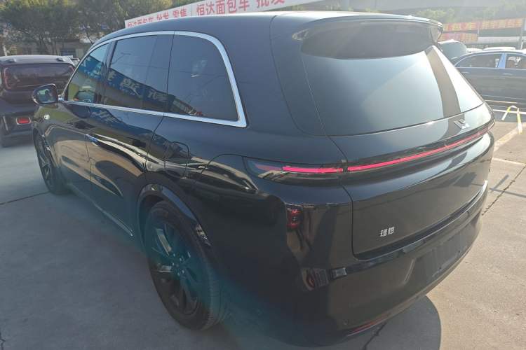 Used Li Auto L8 2023 Max model