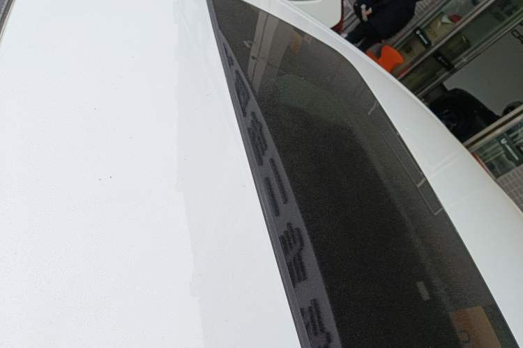 Used Chevrolet Cruze 2018 Hatchback 320 Automatic Pioneer Sunroof Edition
