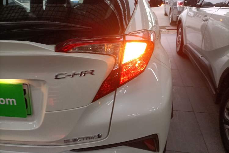 Used Toyota C-HR EV 2020 Luxury Sunroof Edition